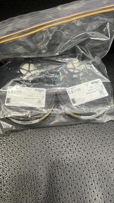 ماسک شیمیایی نیم صورت دراگر مدل X-Plore 3300 با فیلتر شیمیایی 4 حالته دراگر همراه ۲ عدد فیلتر ۴ حالته 