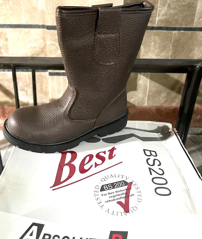 پوتین ایمنی کفش حفاری حرفه‌ای (چرم وارداتی، بلند)Best shos BS200