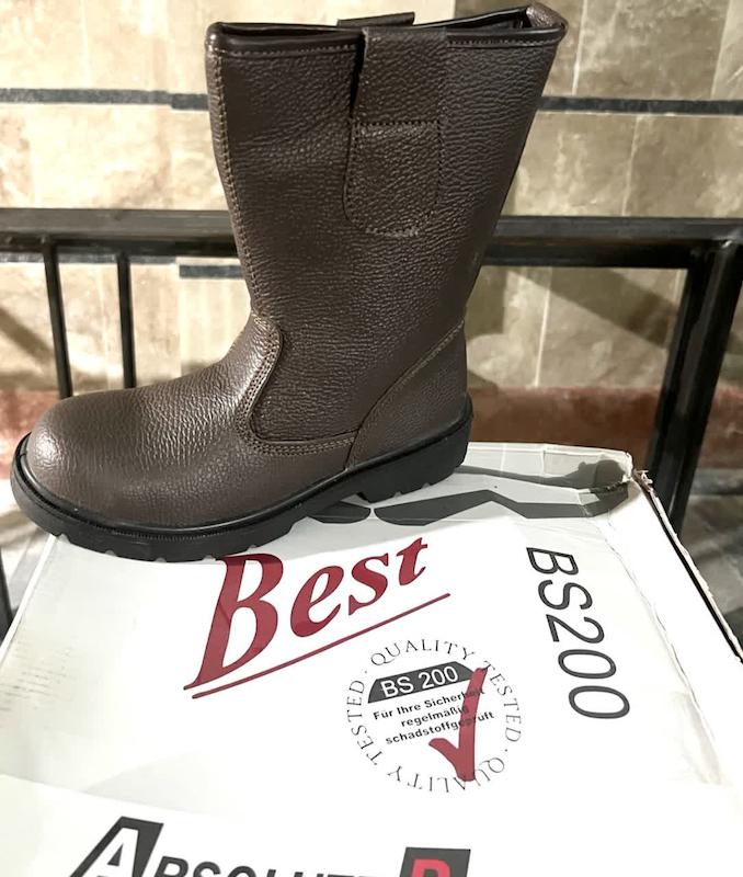 نیم بوت ایمنی پوتین ایمنی ضد برق Best shos BS200: انتخاب حرفه‌ای برای حفاری