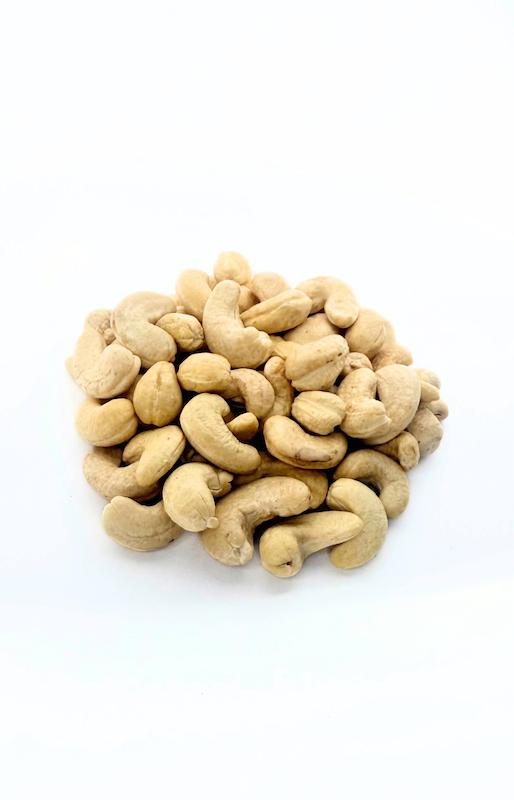 بادام هندی خام