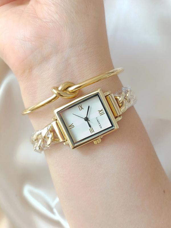ساعت زنانه طرح کارتیر 