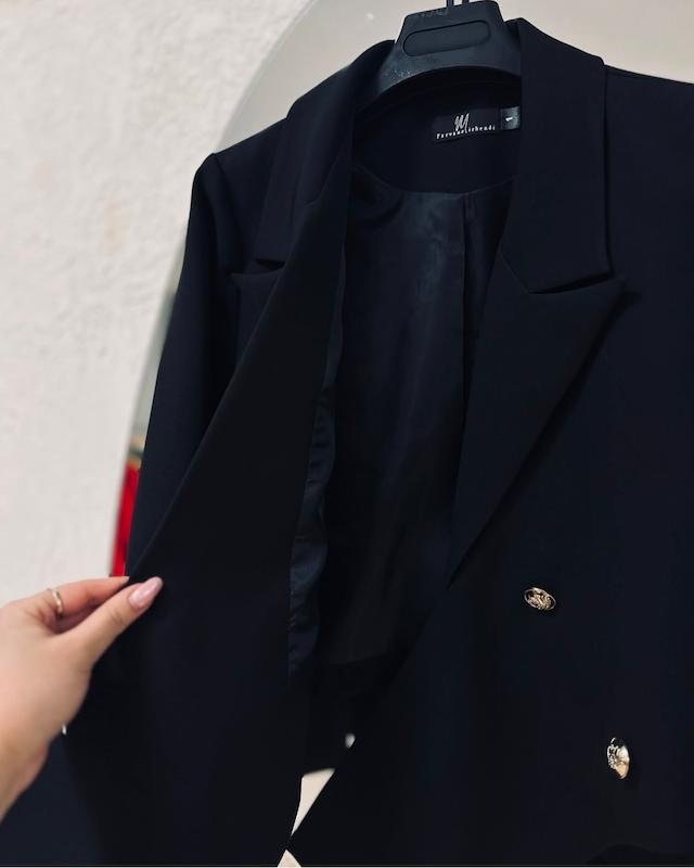 کراپ balenciaga 381
