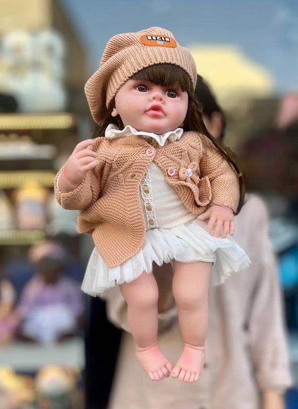 عروسک سیلیکونی عسل سخنگو کد ۲۲۴۹