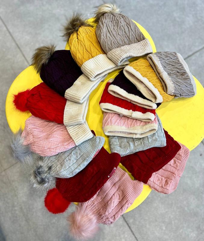 شال و کلاه زمستانی خز دار کد 2497