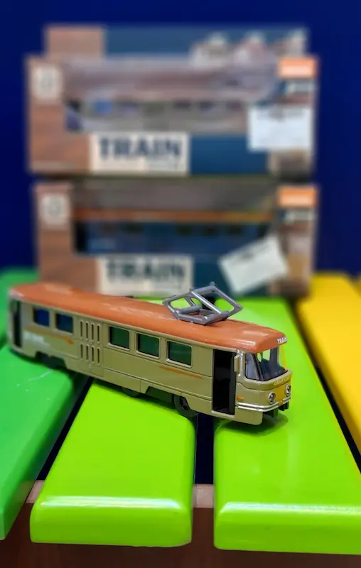 ترن موزیکال فلزی ۱۶ سانتی کد 3899