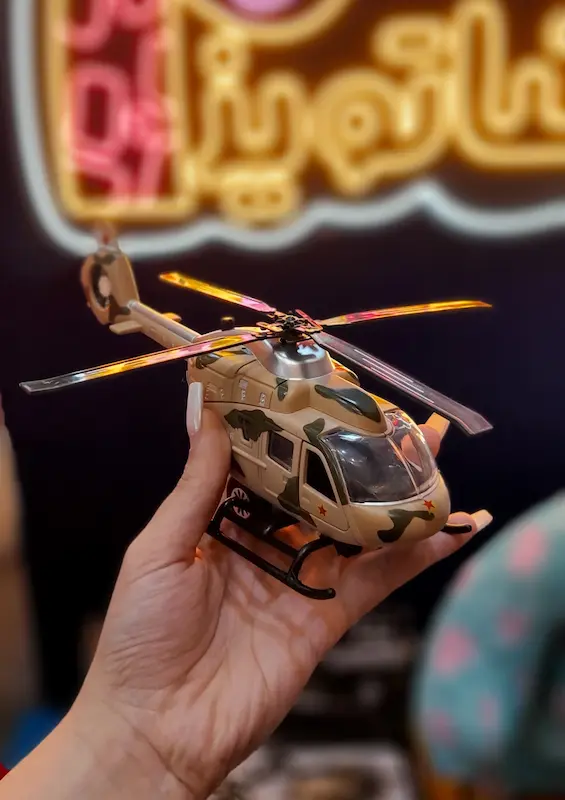 هلی کوپتر فلزی موزیکال ۲۱ سانتی کد 1628