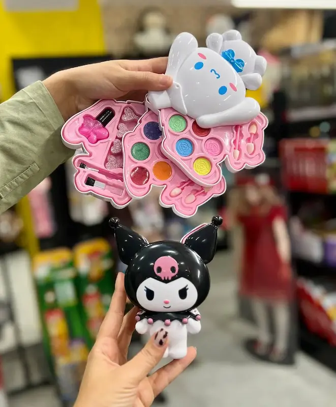 ست آرایشی کرومی و سینمارول کد 0083