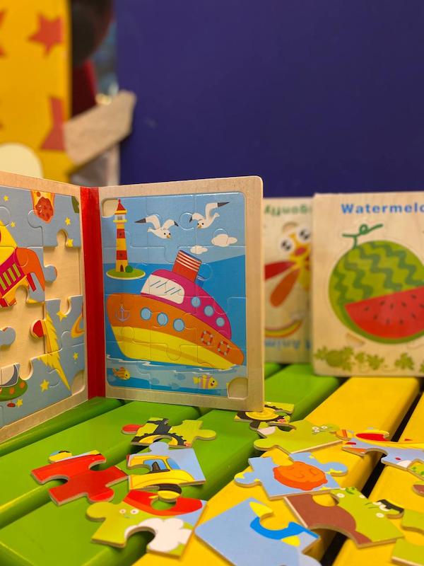 پازل کتابی چوبی دانه ریز و درشت ( کد 0497)