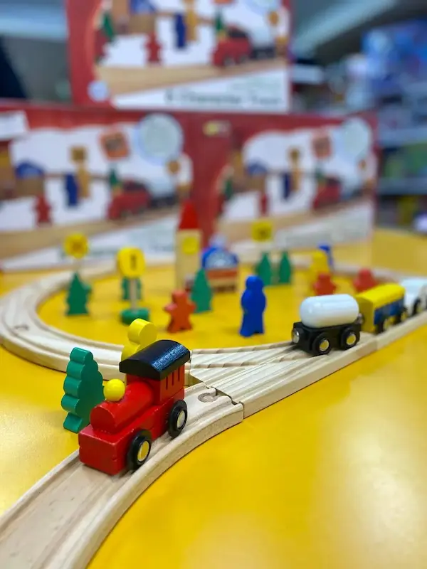 کیت ساخت شهرک چوبی ۴۸ قطعه کد 0928