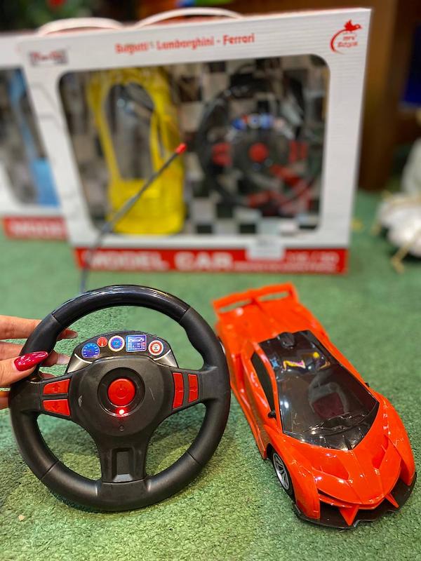 اسباب بازی ماشین کنترلی فرمانی کد۰۷۲۴