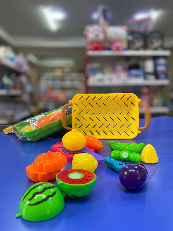 سبد میوه و سبزیجات برشی ۱۸ تکه خارجی کد 0311