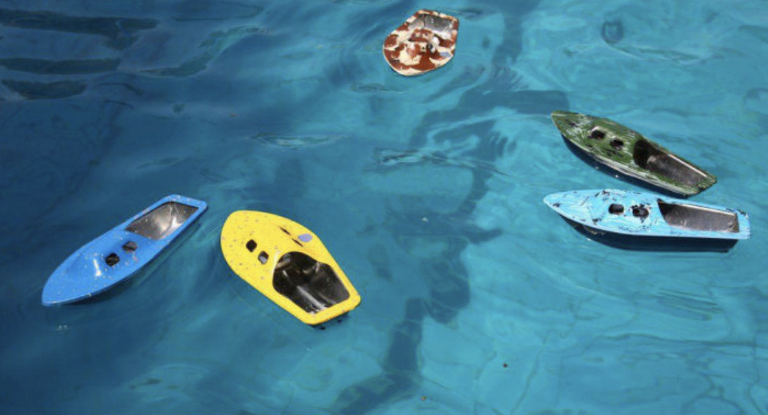 اسباب بازی قایق سوختی تندرو مدل  کد1872 Speed Boats