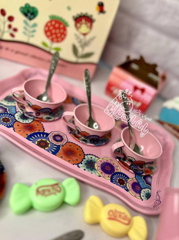 اسباب بازی ست چایخوری با شیرینی (کد ۰۱۵۴)