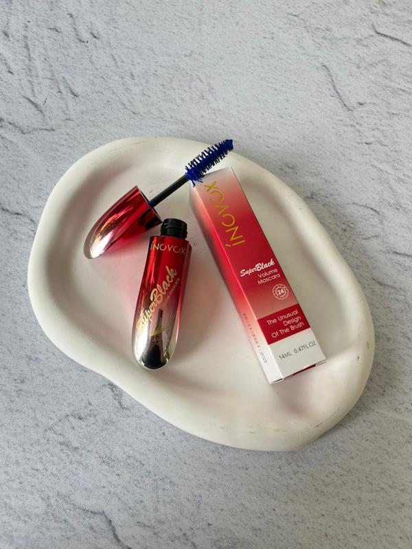 ریمل آبی اینووکس INOVOX