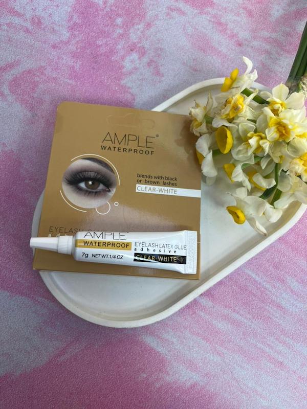 چسب مژه ضد آب بی رنگ مدل Clear White وکیومی امپل 7 گرم