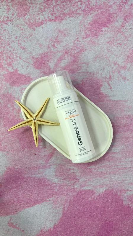 فوم شستشو صورت ژنوبایوتیک مناسب پوست چرب و مختلط