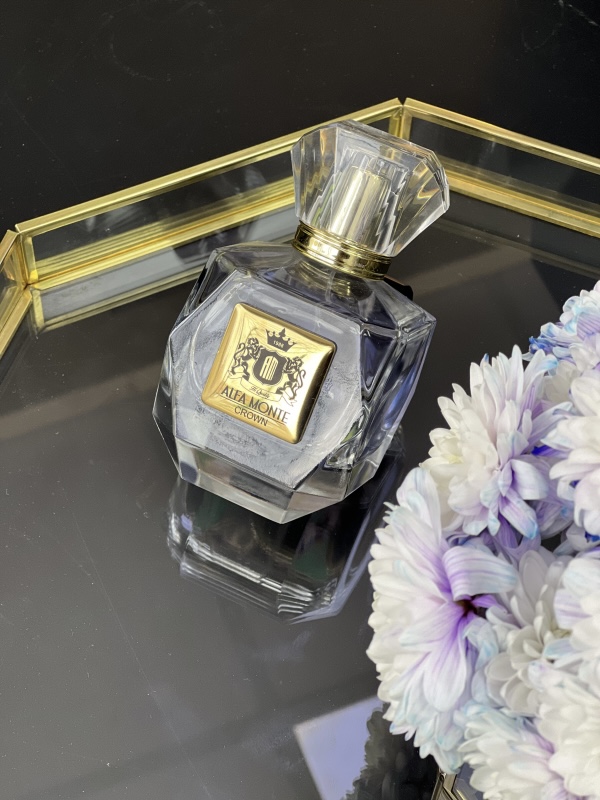 آلفا مونته ادوپرفیوم کرون