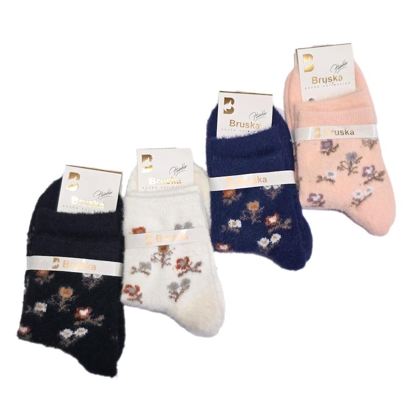 جوراب ساق بلند پشمی گل گلی برند برشکا Bruska