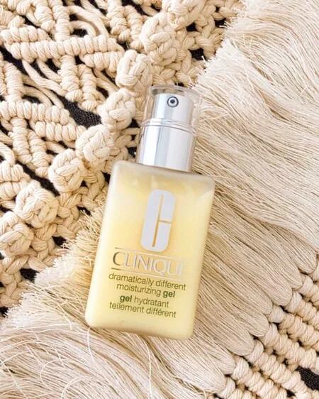 clinique dramatically gel آبرسان مرطوب کننده دراماتیکالی کلینیک پوست چرب و مختلط