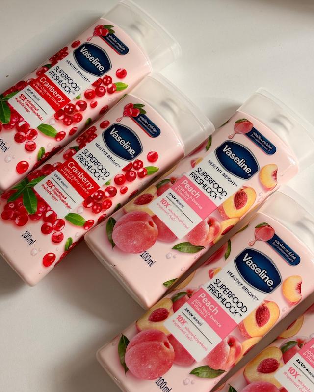 لوسیون بدن وازلین میوه ایی حجم ۱۰۰ میل