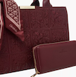 کیف توت (Tote) زنانه طرح‌دار (Embossed) برند کریس‌بلا (Chrisbella) به همراه کیف پول
