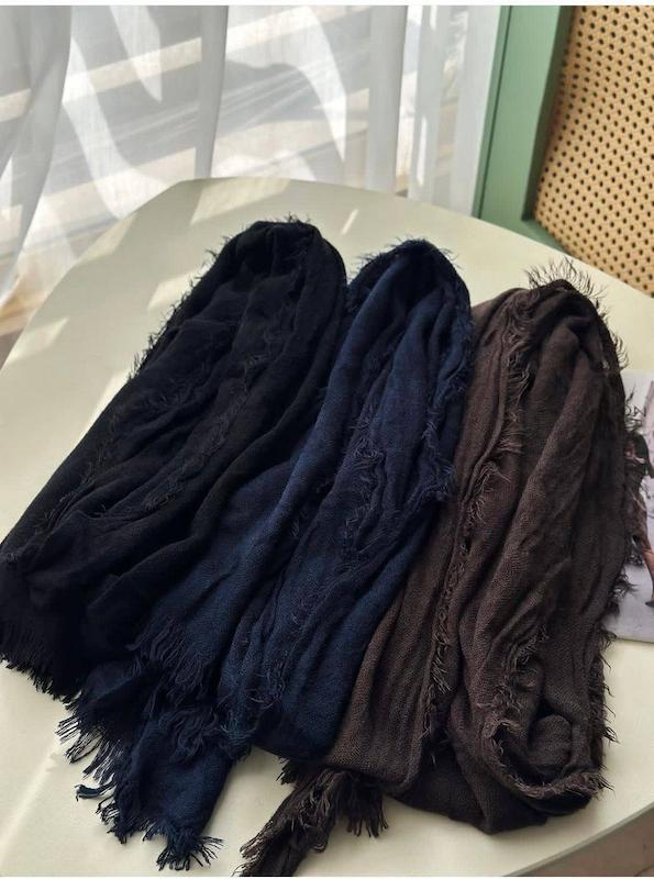 شال حوله ای دور ریش وارداتی کد ۳۷۱