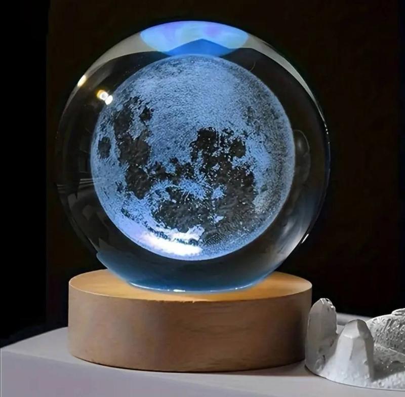 چراغ خواب مدل گوی کریستالی طرح ماه سایز کوچک