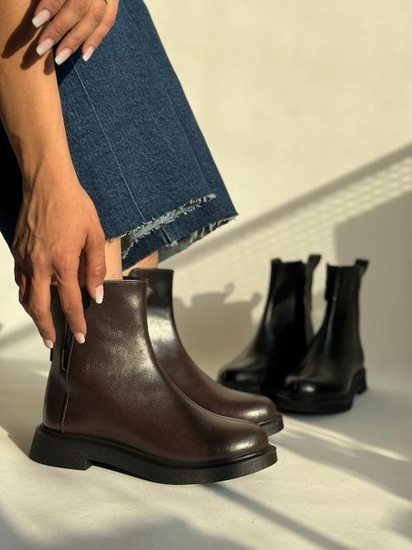 بوت زنانه مدل مدونا