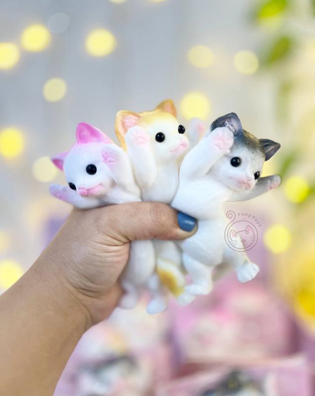 فیجت نرمالو گربه 1079