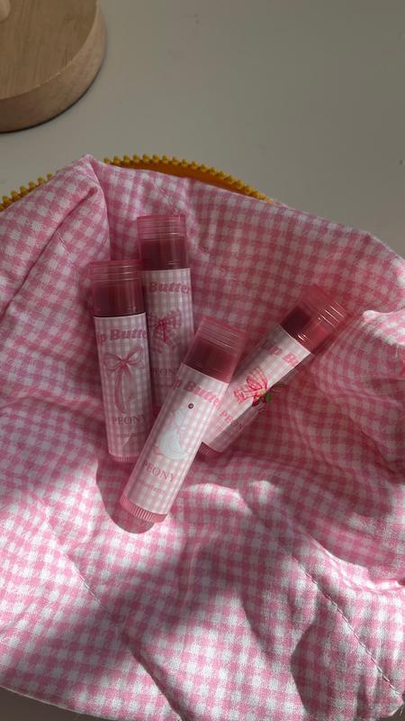 Lip Butter |لیپ باتر توت فرنگی