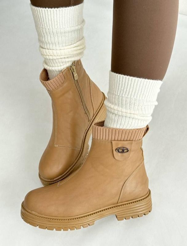 بوت زنانه نسکافه‌ای Diesel