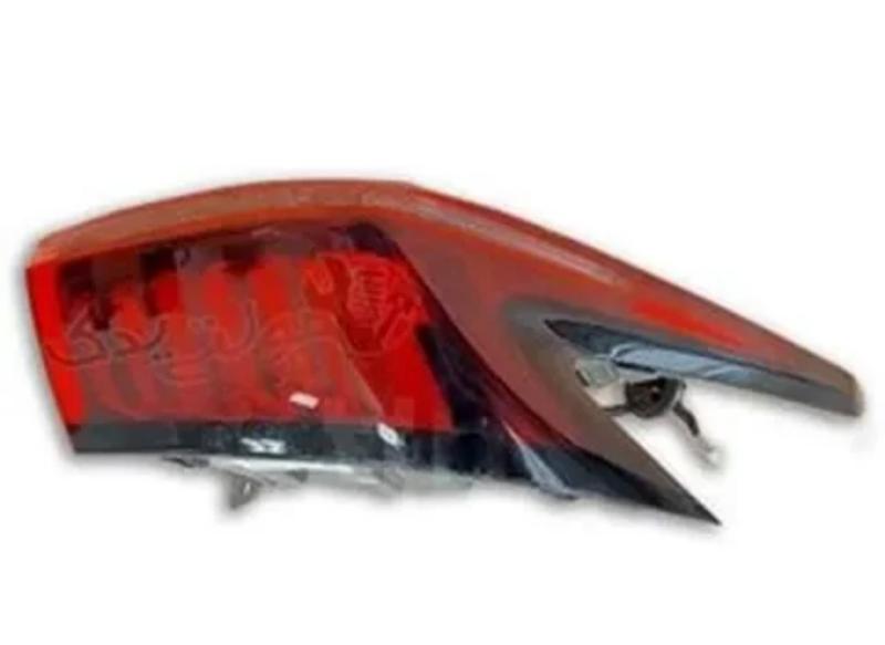 چراغ خطر عقب چپ روی گلگیر فونیکس fx