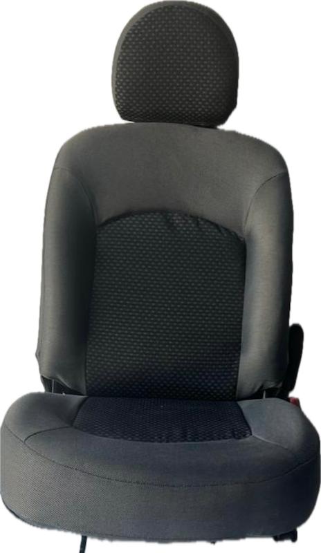 صندلی ۲۰۷ راننده