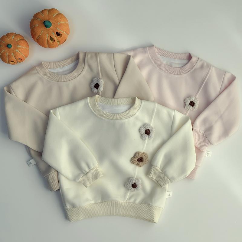 بلوز طرح گل بافتنی