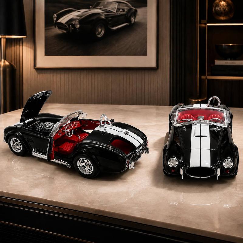 ماکت فلزی Shelby Cobra 427 S/C مشکی چراغ‌دار با درب و کاپوت بازشو