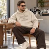 هودی یونیسکس اورسایز باکسی طرح Modern Fashion کرم پرسیسکا