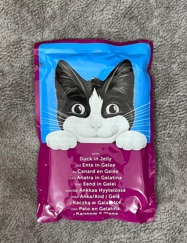 پوچ فيليکس طعم های مختلف 85 گرمی 