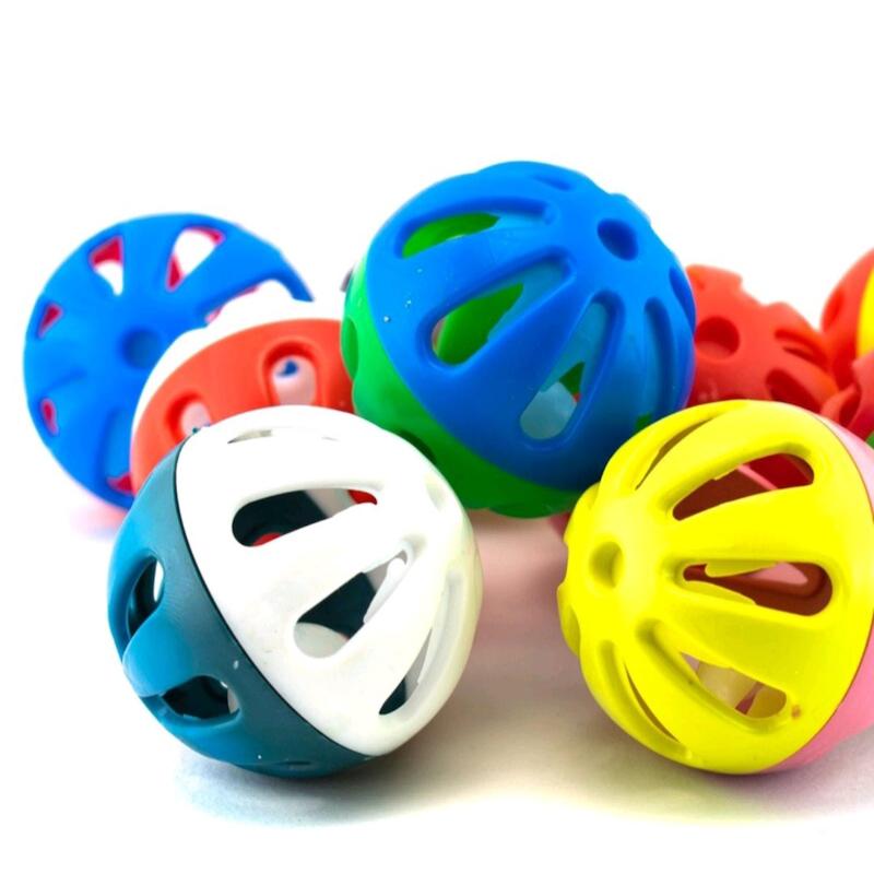 توپ زنگوله دار   