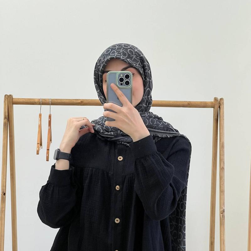 شومیز چین دار موسلین مشکی 
