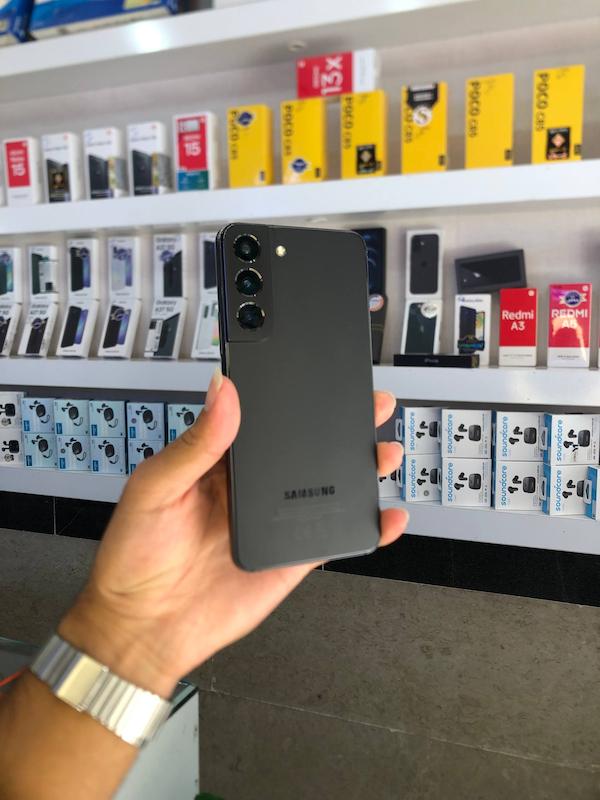 گوشی سامسونگ (استوک) S22 5G |حافظه 256GB 8RAM