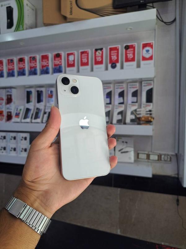 گوشی اپل (استوک) iPhone 13 | حافظه 128 گیگابایت