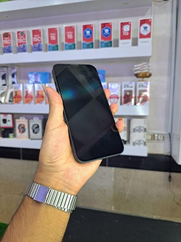 گوشی اپل (استوک) iPhone 13 | حافظه 128 گیگابایت