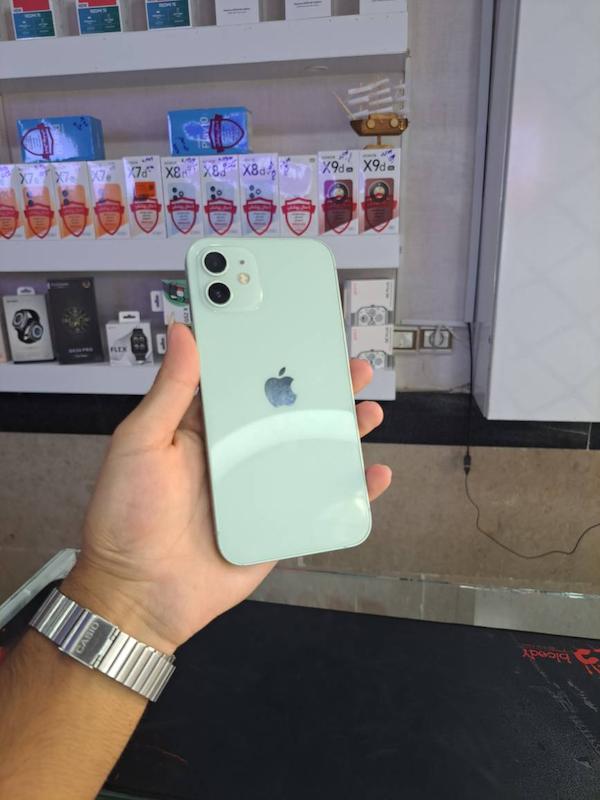 گوشی اپل (استوک) iPhone 12 | حافظه 128 گیگابایت