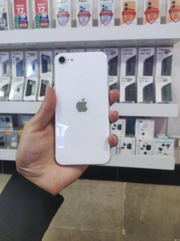 گوشی اپل (استوک) iPhone SE 2020 | حافظه 128GB