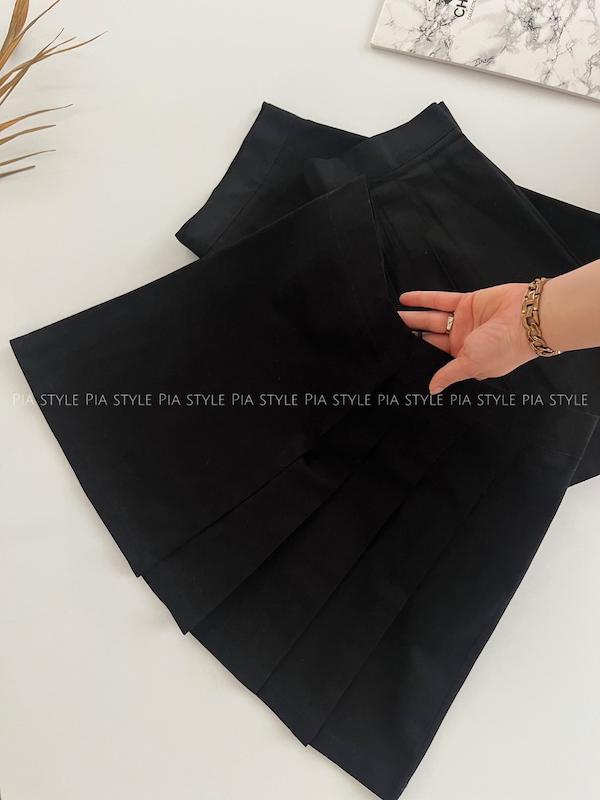 دامن کنار پلیسه