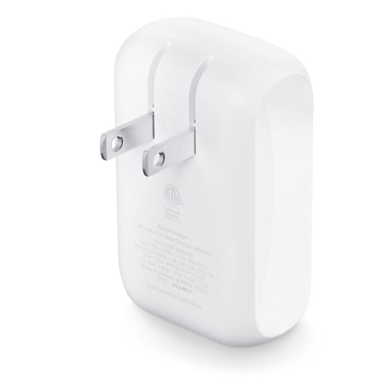 شارژر دیواری بلکین مدل Belkin BoostCharger Dual Wall Charger 42W