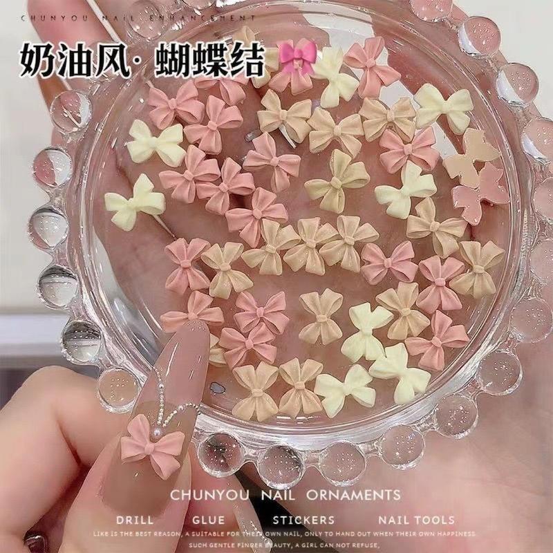 پاپیون برجسته ناخن