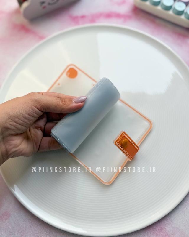 جاکارتی شفاف سیلیکونی پینترستی