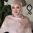روسری نخ ابریشم ژاکارد لمه دار طرح کاملیا RZHAK02