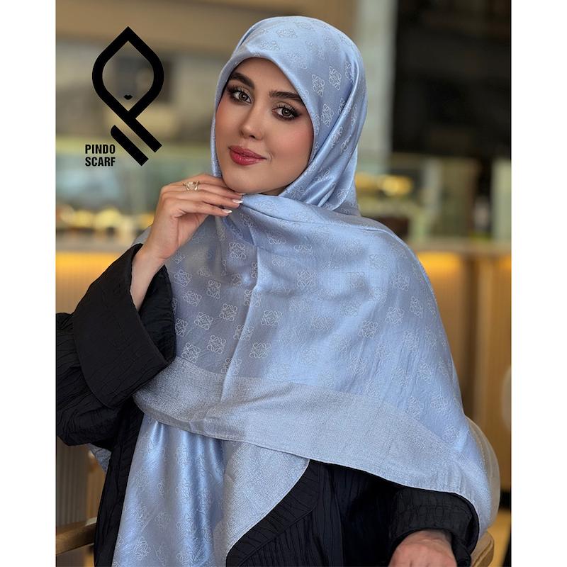 روسری نخ ابریشم ژاکارد لمه دار طرح لووه RZHLW03